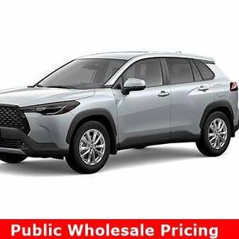 TOYOTA COROLLA CROSS 2022 7MUCAAAG5NV024008 image
